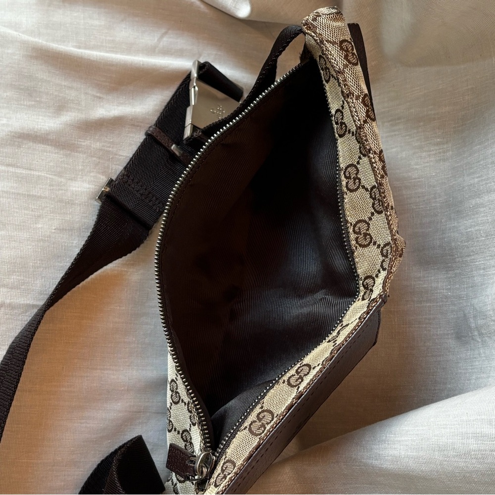 Gucci GG Monogram Double Pocket Belt Bag - Picture 7 of 16